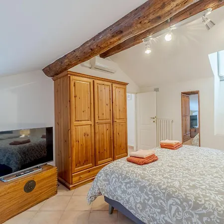 Residenza La Terrazza Апартаменты *